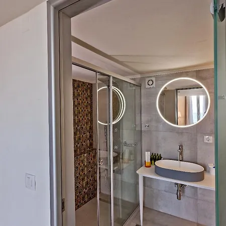 Thalassa Boutique (adults Only)